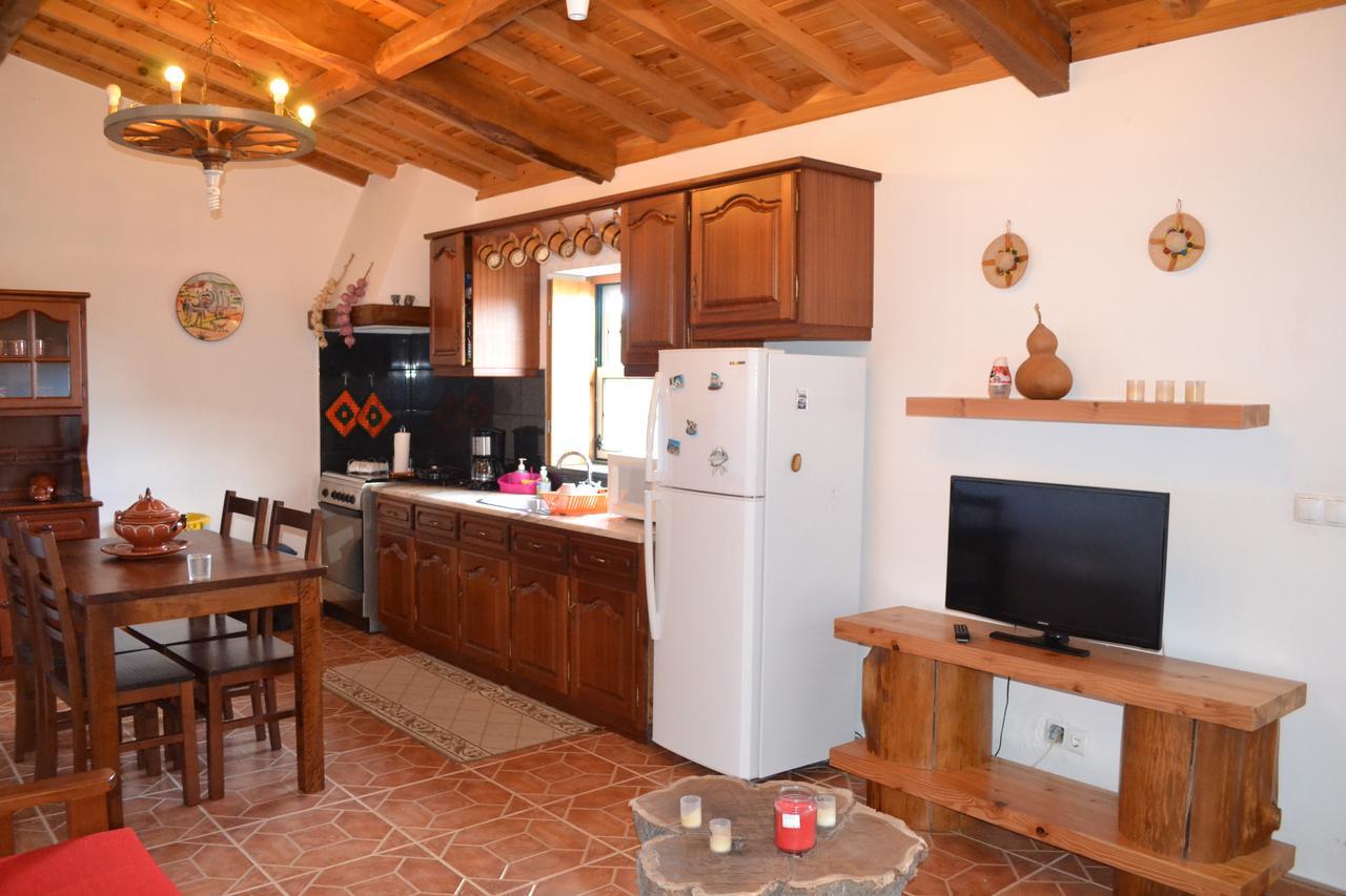Adega Mendes Villa Porto Martins Exterior photo