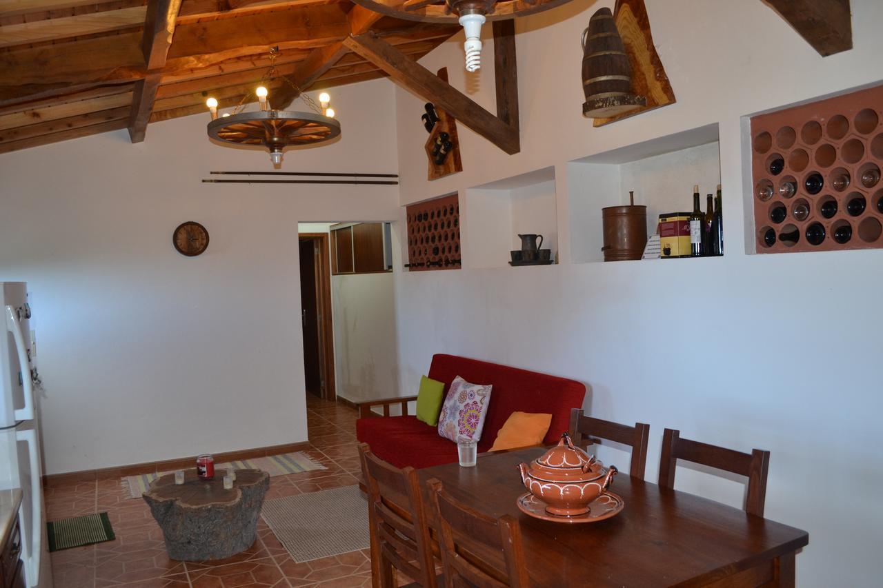 Adega Mendes Villa Porto Martins Exterior photo